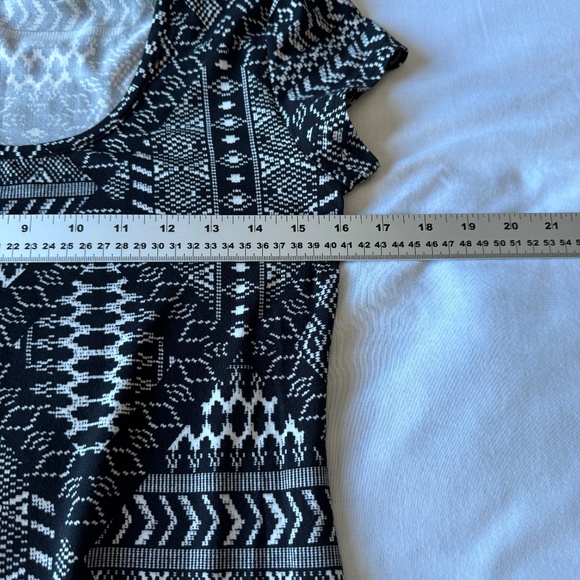 No boundaries Womens Juniors Aztec Jersey Dress Size Medium(7-9) Resort Vacation - Picture 6 of 11
